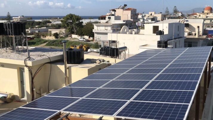 Photovoltaic solar panel pergola of 9,9 kWatts at Ierapetra